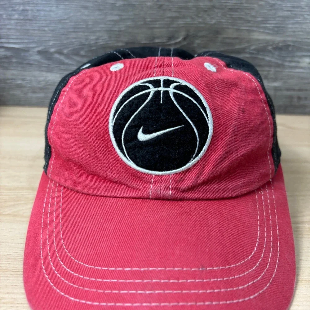 Vintage Nike Hat Cap Strap Back‎ Kids Red Black Basketball Adjustable Boys